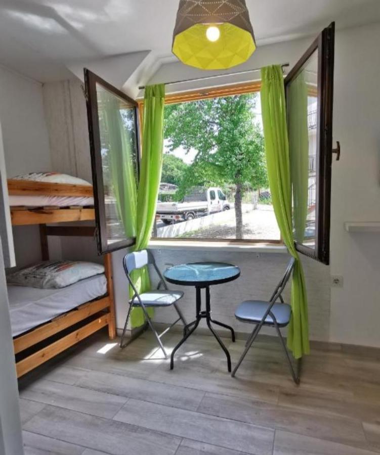 Unique Apartments Малинска Экстерьер фото